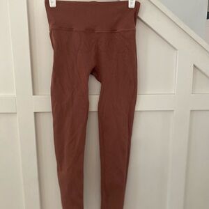 High-Waisted Ribbed Leggings